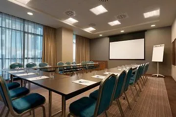 Hilton Garden Inn Málaga 4*,